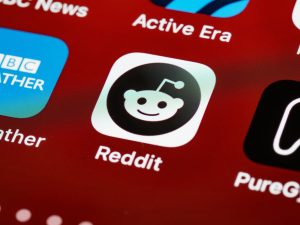 Read more about the article Ultimate Guide to Reddit Personal Finance 2024